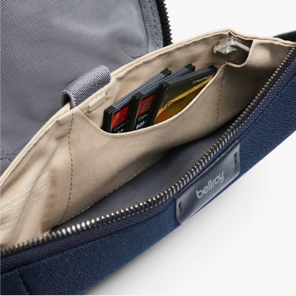 Bellroy Tech Kit Navy - Picture 4 of 10